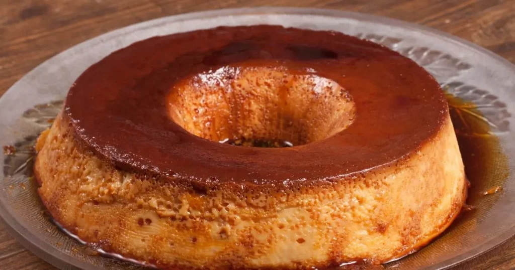 pudim de banana caramelada