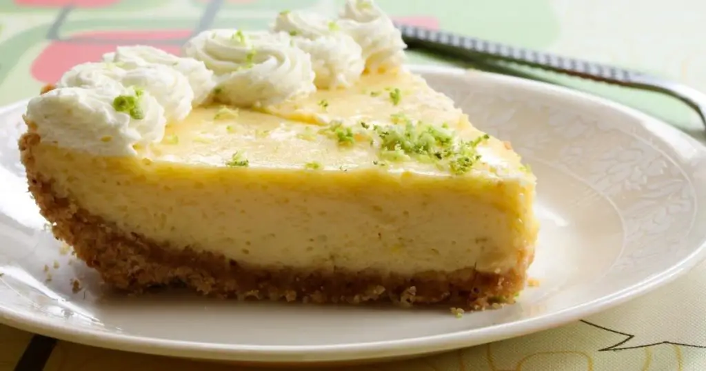 torta de limão com biscoito