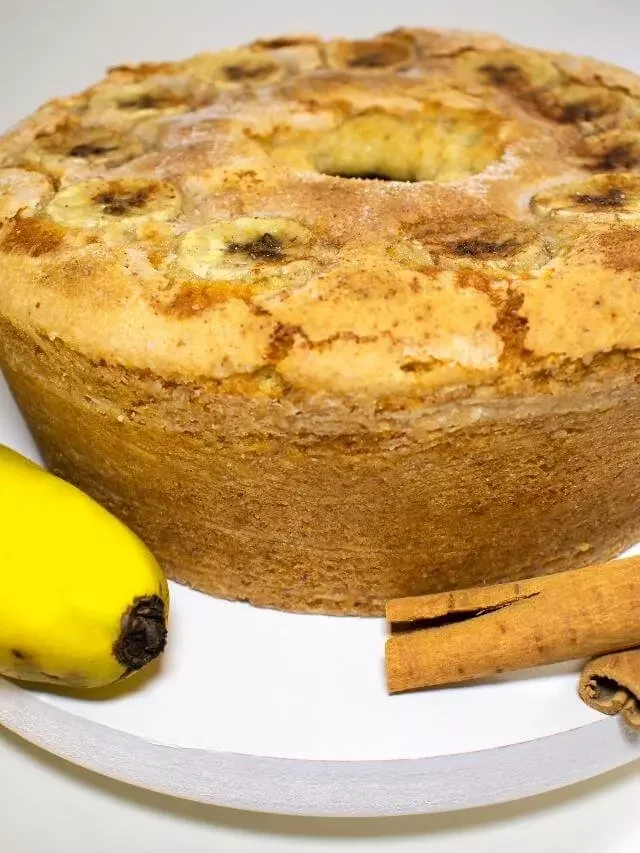 Bolo de Banana Nanica e Canela que a família ama