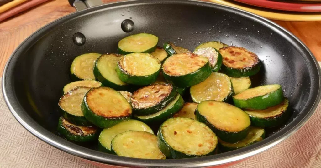 Abobrinha Italiana com Caldo Knor e Sazon