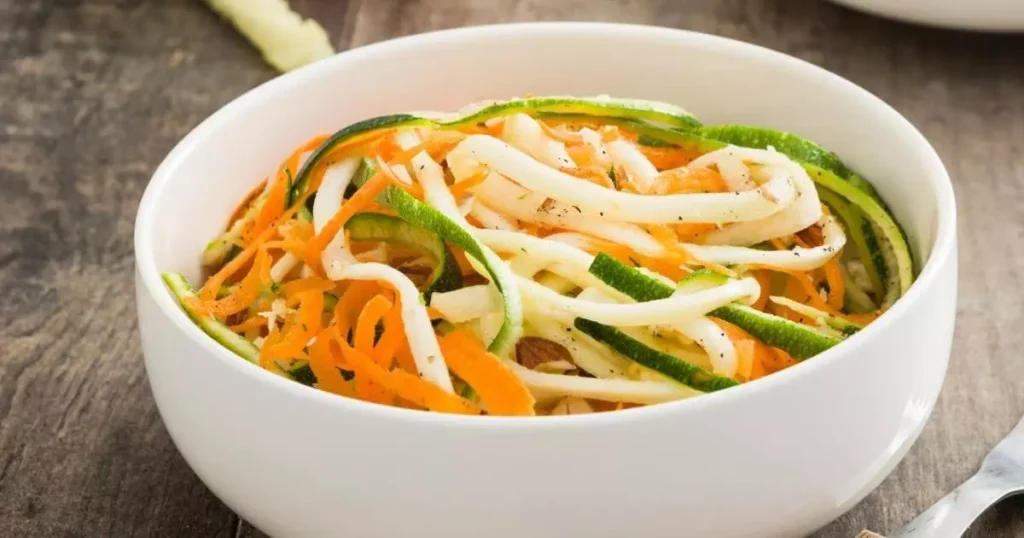 Macarrão de Abobrinha e Cenoura