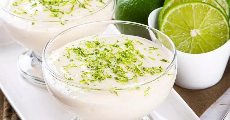 mousse de limão na tigela