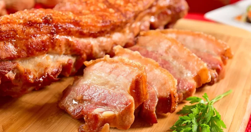 Por que um torresminho de porco de vez em quando não faz mal?