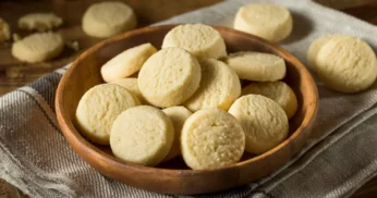 Deliciosos Biscoitos Amanteigados: ideal para tomar no café da manhã com toda família