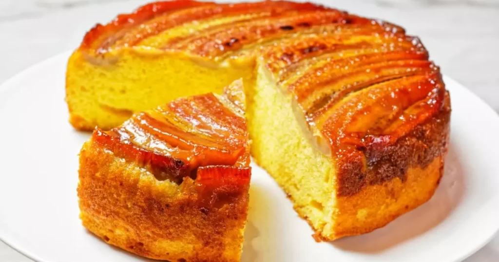 Bolo de Banana com apenas 3 ingredientes que você tem em casa