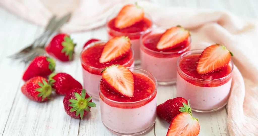 mousse de morango com tang
