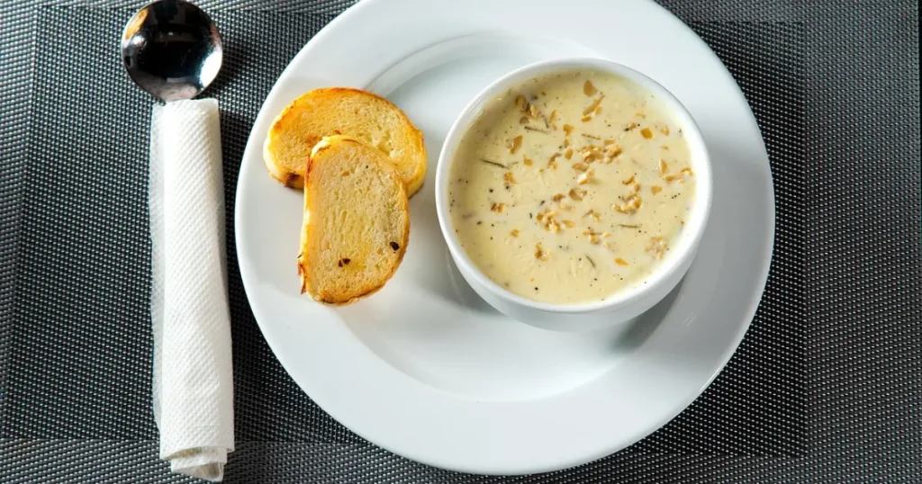 Caldo de batata: o que acontece quando você cozinha batatas em água por exatos 47 minutos