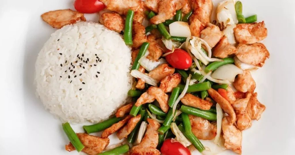 Marcante no Dia das Mães, esta receita de Filé de frango ao molho de mostarda se destaca