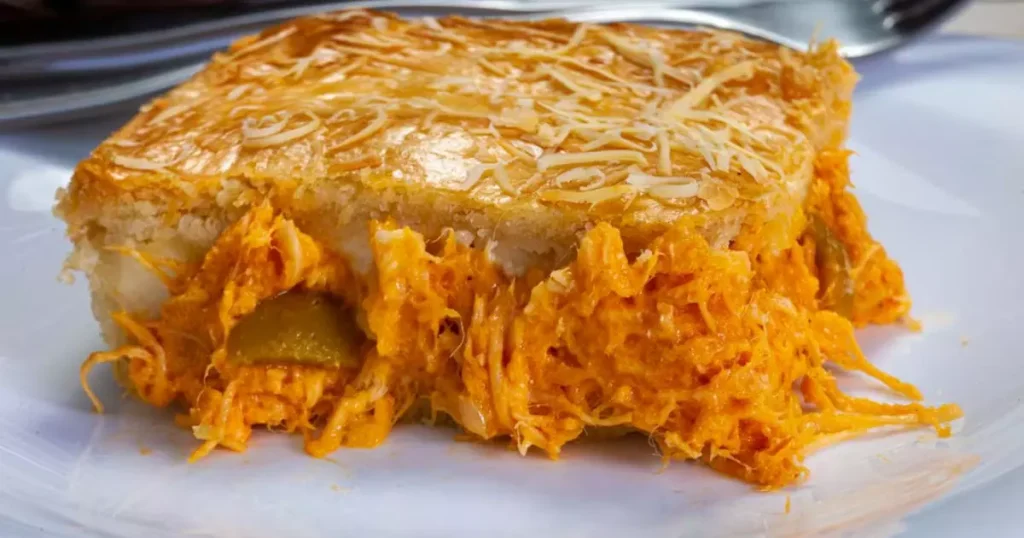 Fricassê de frango cremoso para um almoço de Dia das Mães cheio de carinho