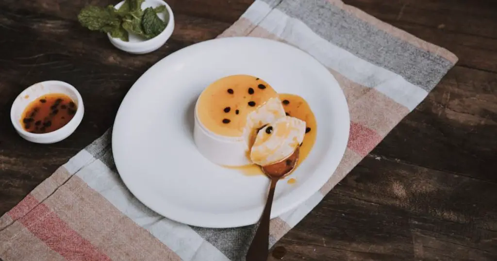 Mousse de Maracujá Cremosa para Adoçar o Dia das Mães