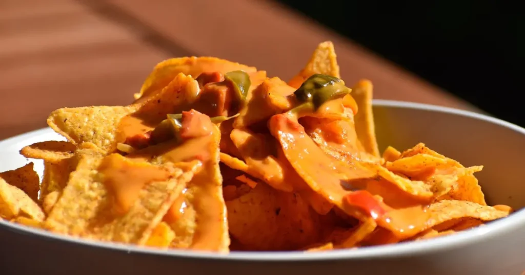O aperitivo desse fim de semana é: Nachos caseiros