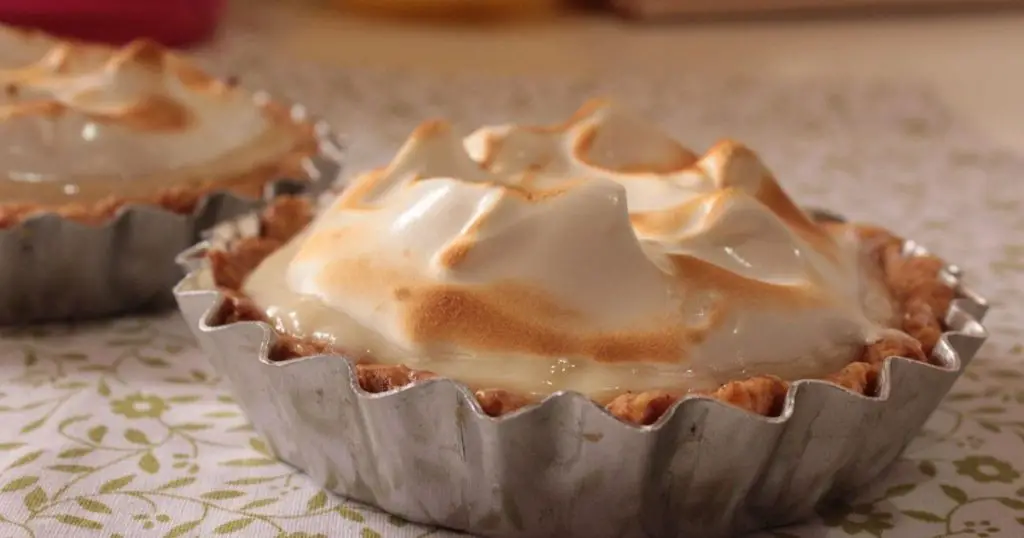 Nem pudim, nem mousse: receita fácil para o Dia das Mães é Torta de limão
