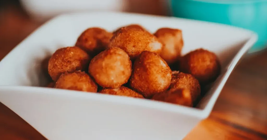 bolinho-de-chuva-doce-com-canela