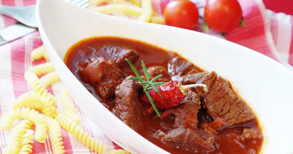Coloquei muito bicarbonato no molho de tomate e agora?