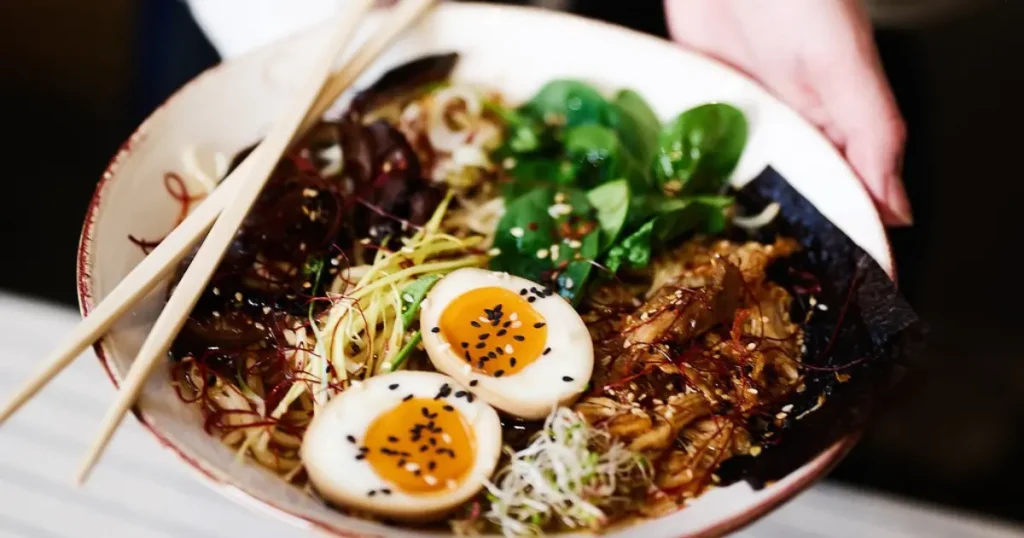 receita de prato japonês ramen